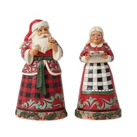 Jim Shore Heartwood Creek Highland Glen - Santa & Mrs. Claus