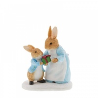 Beatrix Potter Peter Rabbit Miniature Figurine - Mrs Rabbit Passing Peter a Present